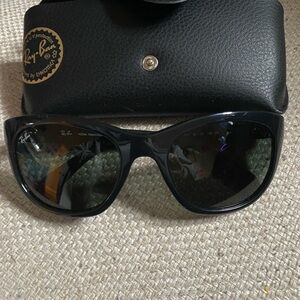 Ray-Ban Black Sunglasses